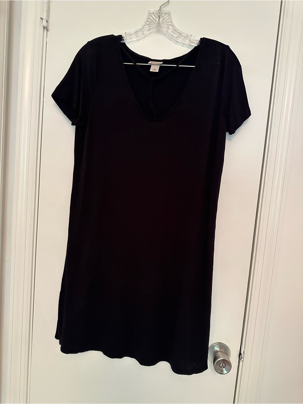 Mossimo Supply Co. Black V-Neck Short Sleeve Tunic Dress